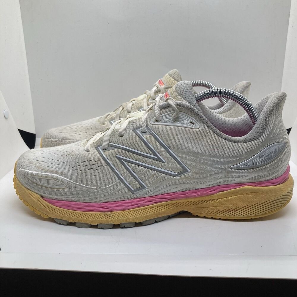 New Balance Womens 860v WOmens 11 White Pink Running Shoes Sneakers